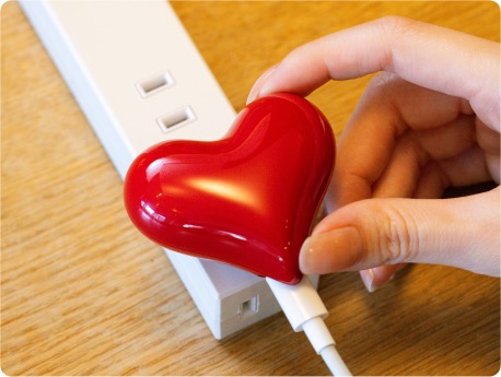HeartBuds Charger